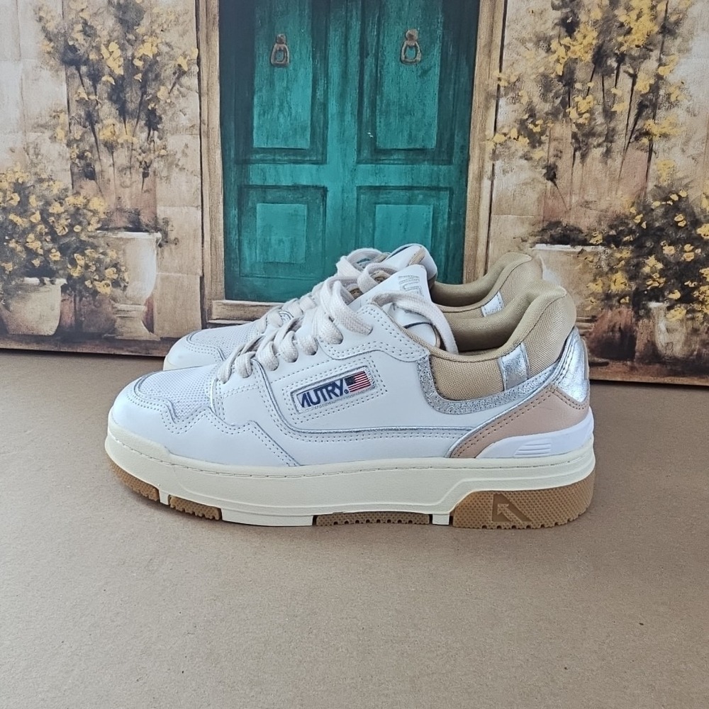 Autry Medalist CLC Suede & Leather‎ Low top Sneaker Limited Edition Wms 9 Retro